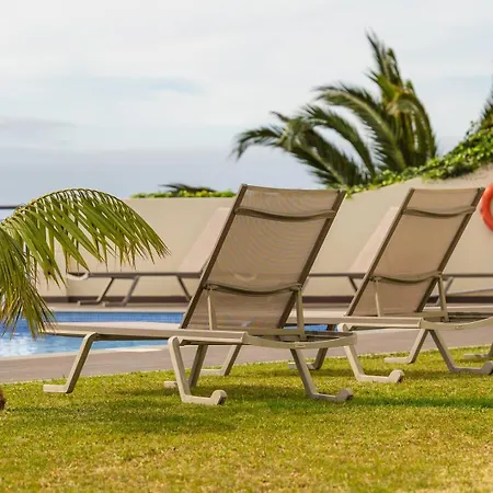 Zula House - Stunning Spectacular Location בית נופש *