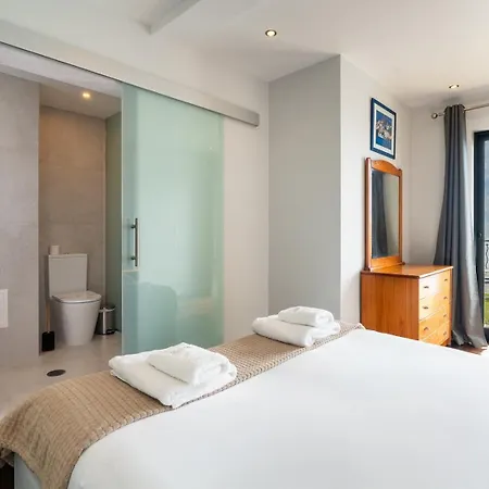 בית נופש Zula House - Stunning Spectacular Location *