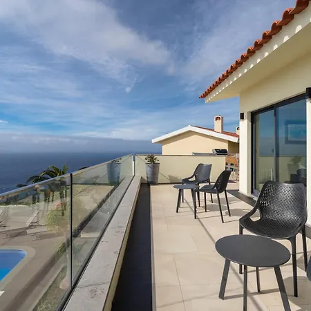 Zula House - Stunning Spectacular Location Hébergement de vacances Caniço