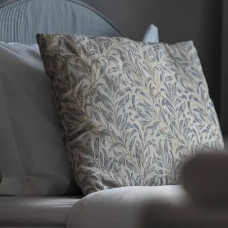 Zula House - Stunning Spectacular Location