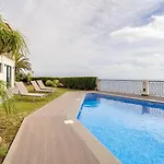 Zula House - Stunning Spectacular Location Canico (Madeira)