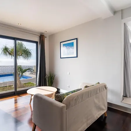 Zula House - Stunning Spectacular Location Holiday home *