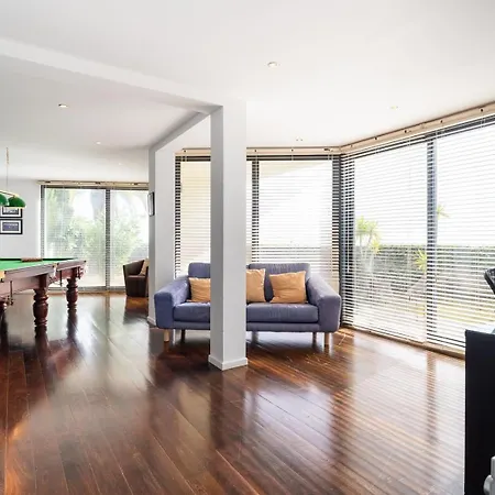 Zula House - Stunning Spectacular Location