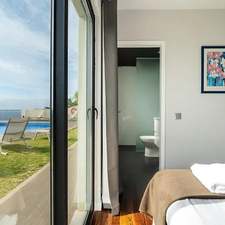 Zula House - Stunning Spectacular Location Holiday home *