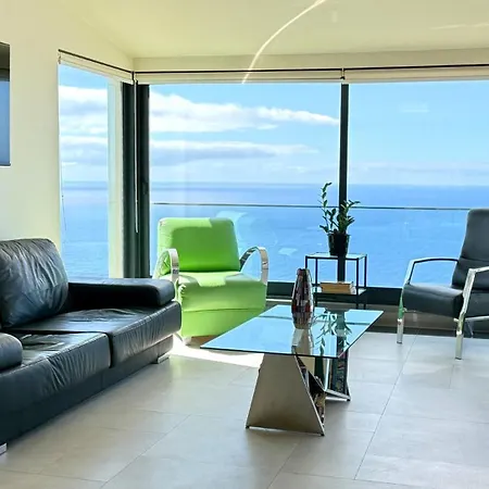 Zula House - Stunning Spectacular Location Canico (Madeira)